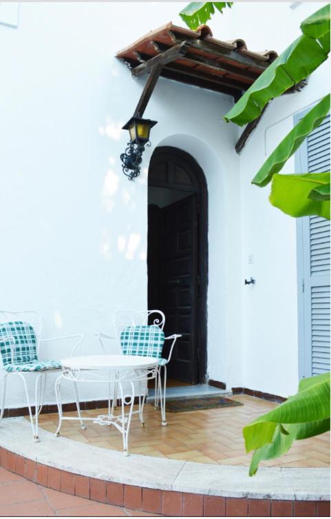 Il Kent Apartment Иския Екстериор снимка