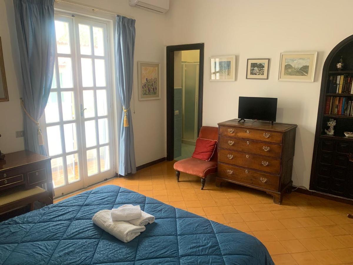 Il Kent Apartment Иския Екстериор снимка
